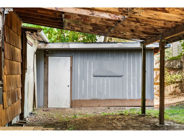 16434 Ne MULTNOMAH St, Portland, OR 97230