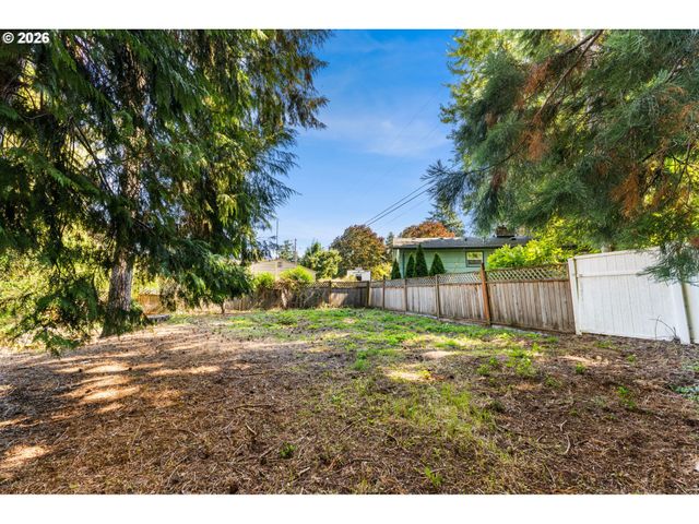 16434 Ne MULTNOMAH St, Portland, OR 97230