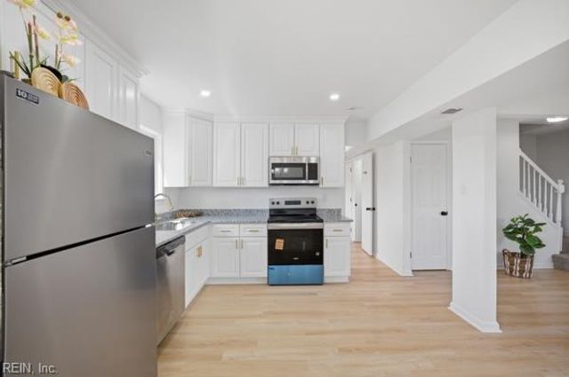 3857 Old Colony CIR, Virginia Beach, VA 23452