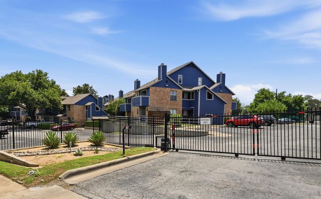 2500 Burleson RD 614, Austin, TX 78741