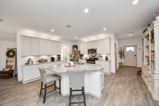 7323 Sunset Creek Drive, Richmond, TX 77469