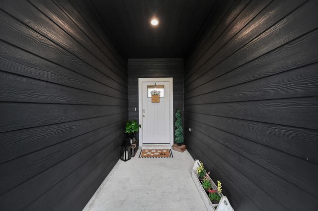 7323 Sunset Creek Drive, Richmond, TX 77469