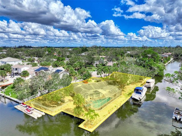 5174 SANDY COVE AVENUE, Sarasota, FL 34242