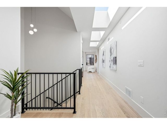 406 S 3rd Ave, Superior, CO 80027