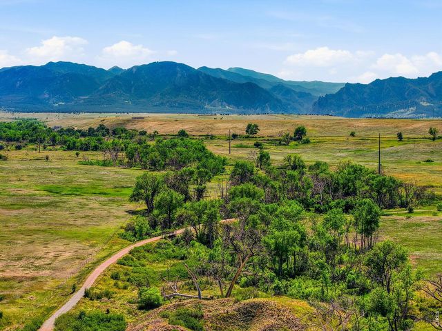 406 S 3rd Ave, Superior, CO 80027
