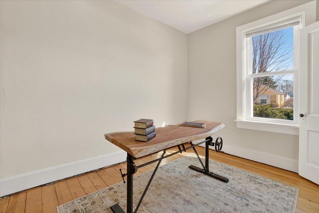 2220 Green STREET, Racine, WI 53402