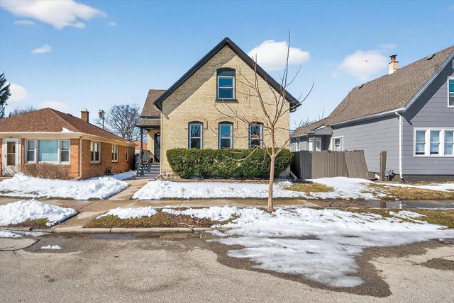 2220 Green STREET, Racine, WI 53402