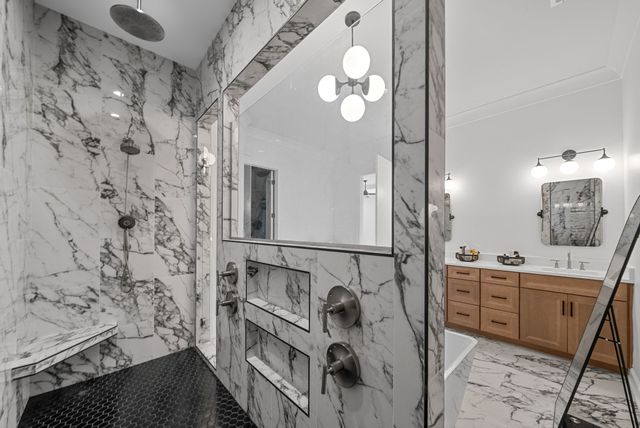 1914 Hickory Point Rd, Clarksville, TN 37043