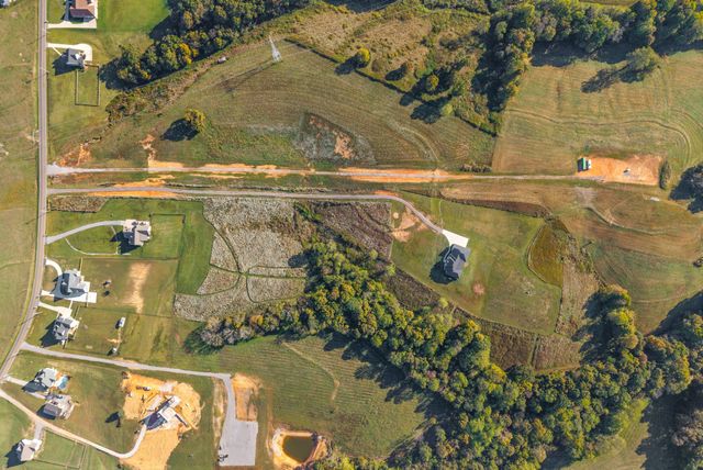 1914 Hickory Point Rd, Clarksville, TN 37043