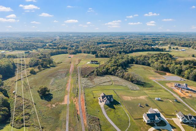 1914 Hickory Point Rd, Clarksville, TN 37043