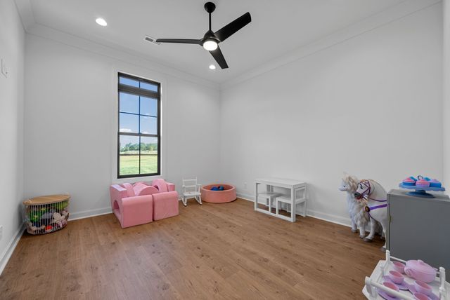 1914 Hickory Point Rd, Clarksville, TN 37043