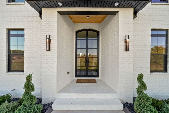 1914 Hickory Point Rd, Clarksville, TN 37043