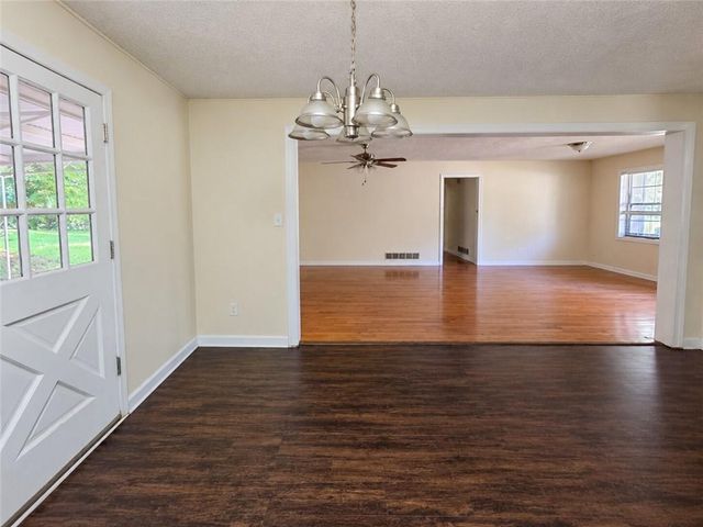 30 Smoke Rise Court, Stockbridge, GA 30281