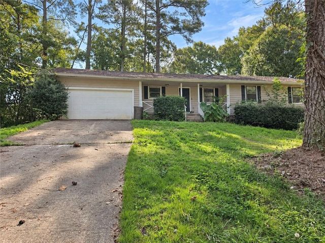 30 Smoke Rise Court, Stockbridge, GA 30281