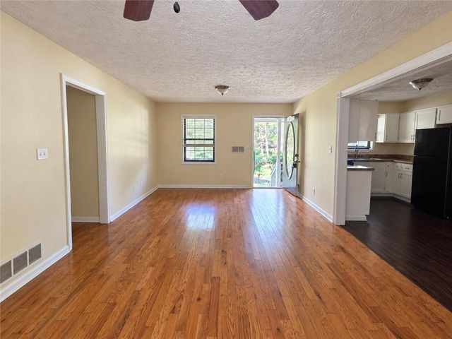 30 Smoke Rise Court, Stockbridge, GA 30281