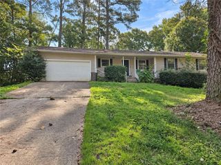 30 Smoke Rise Court, Stockbridge, GA 30281