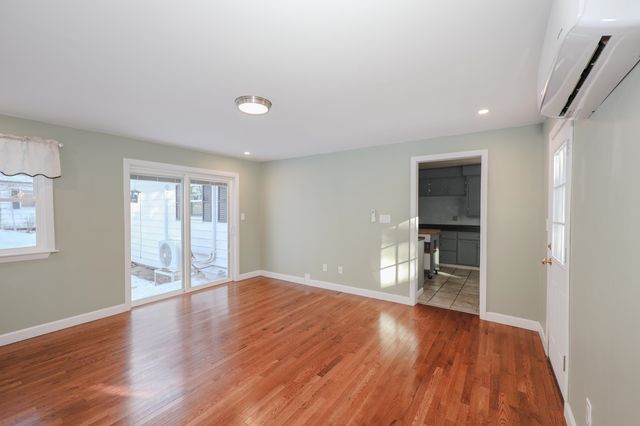 282 Wallace Road, Bedford, NH 03110