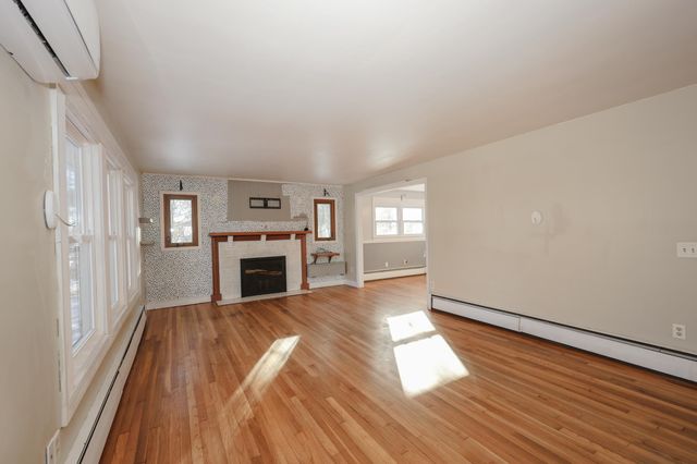 282 Wallace Road, Bedford, NH 03110