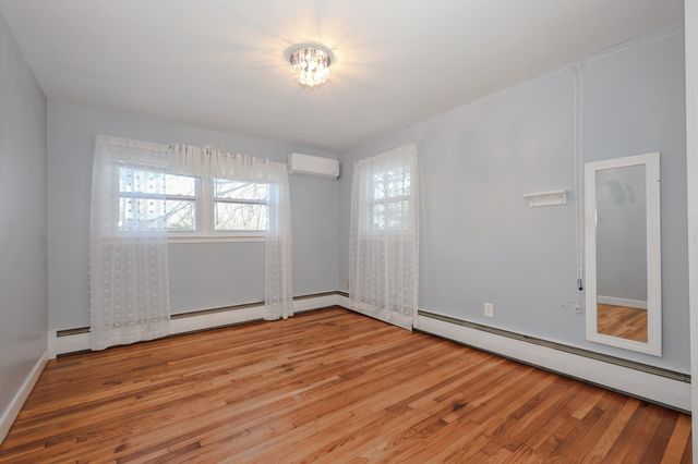 282 Wallace Road, Bedford, NH 03110