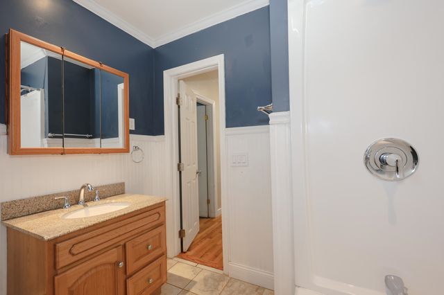 282 Wallace Road, Bedford, NH 03110