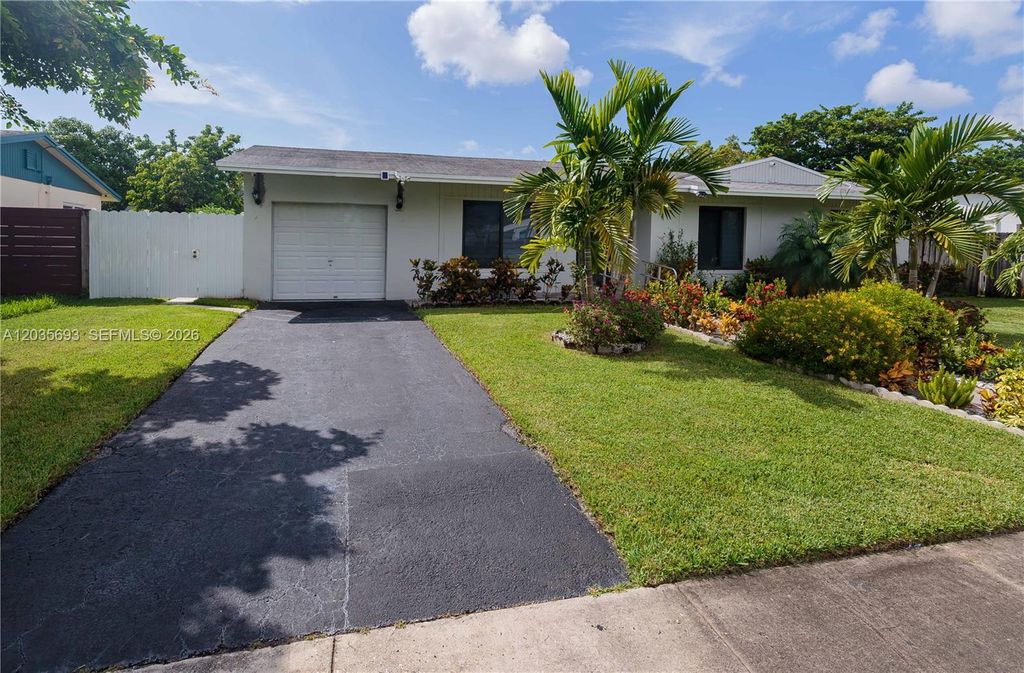 19311 Sterling Drive, Cutler Bay, FL 33157