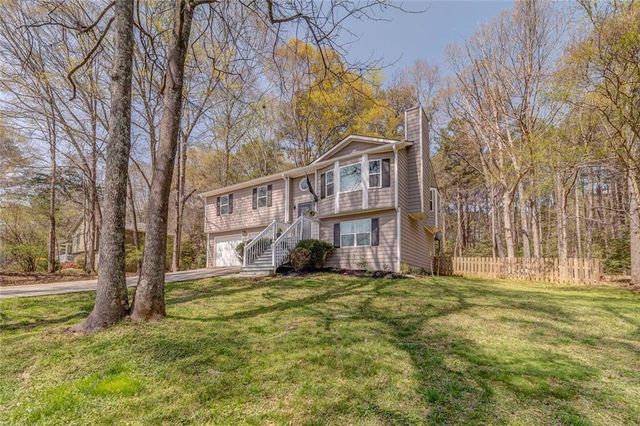 2005 Primrose Lane, Loganville, GA 30052