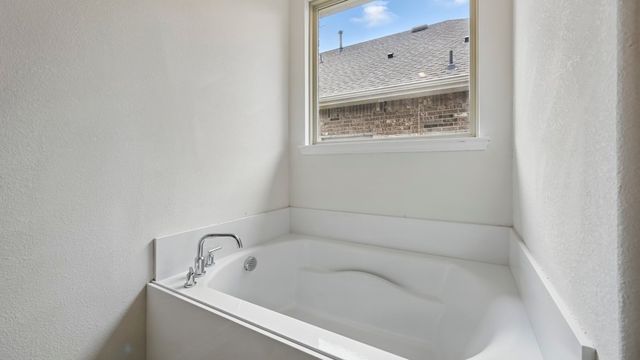 4170 Plateau Drive, Forney, TX 75126