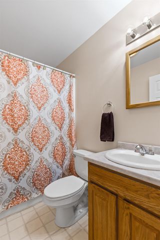 4 Ledley Lane, Meredith, NH 03253