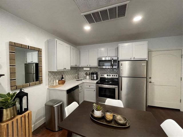 900 NW 13th Street 204, Oklahoma City, OK 73106