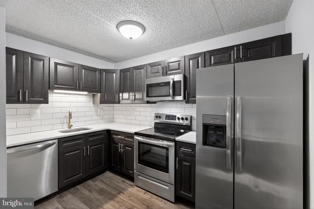 364 SAYBROOK LN, Wallingford, PA 19086