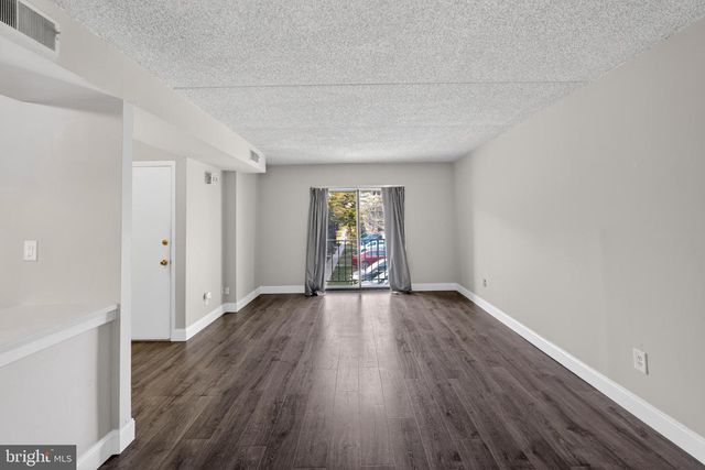 364 SAYBROOK LN, Wallingford, PA 19086