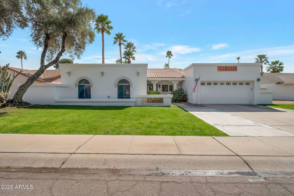 Image 1 of property listing at 8101 E FERZON Trail, Scottsdale, AZ 85258