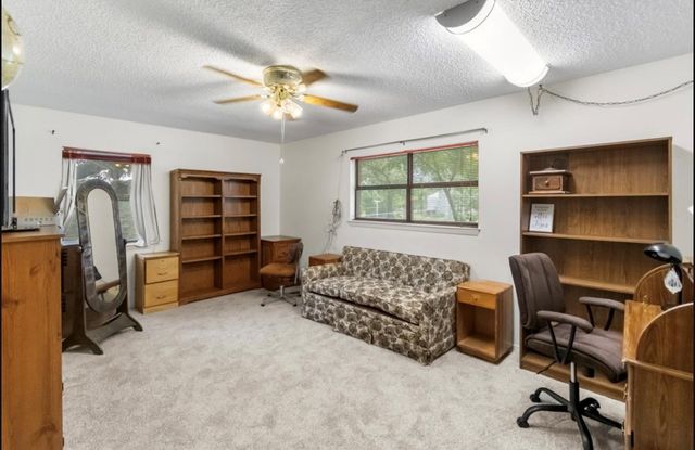 301 Reven Acres DR, Kingsland, TX 78639