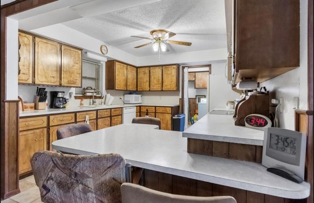 301 Reven Acres DR, Kingsland, TX 78639