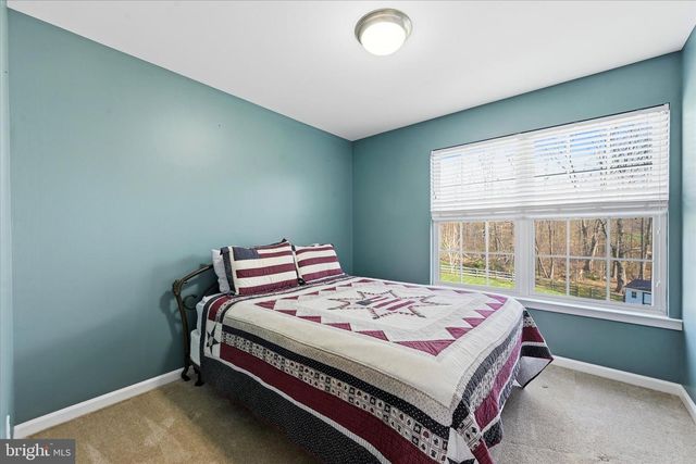 140 DURHAM DR, Coatesville, PA 19320
