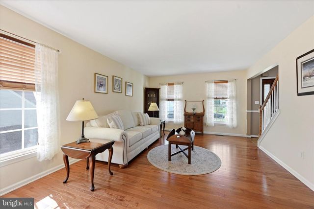 140 DURHAM DR, Coatesville, PA 19320