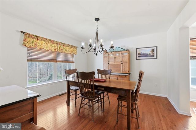 140 DURHAM DR, Coatesville, PA 19320