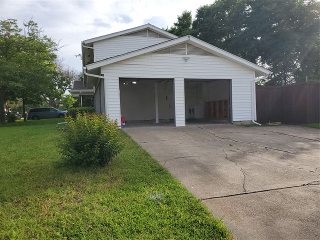 3703 Byrd Drive, Mesquite, TX 75150