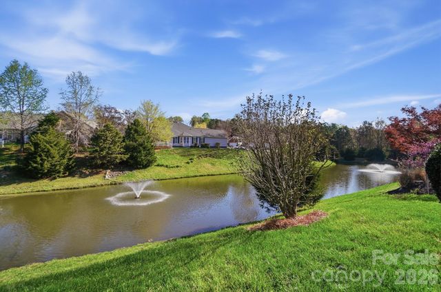 415 Garnet Court, Fort Mill, SC 29708