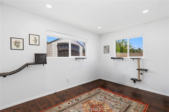 1026 Louie Place, Vista, CA 92084