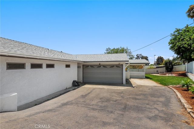1026 Louie Place, Vista, CA 92084