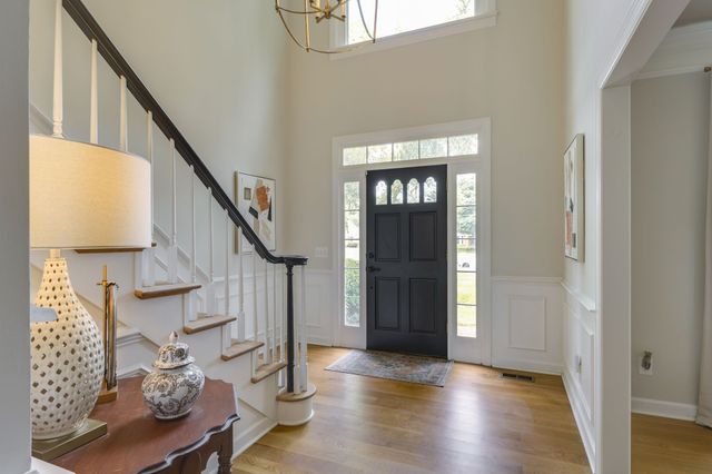 1309 Arrowhead Dr, Brentwood, TN 37027