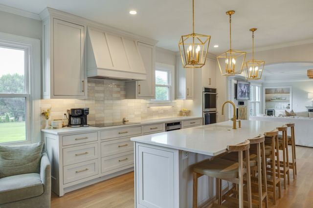 1309 Arrowhead Dr, Brentwood, TN 37027