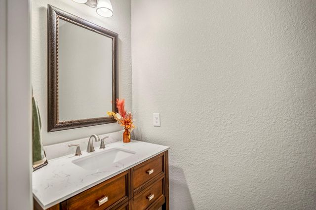 219 Chirping Squirrel Court, Pinehurst, TX 77362