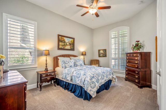 219 Chirping Squirrel Court, Pinehurst, TX 77362