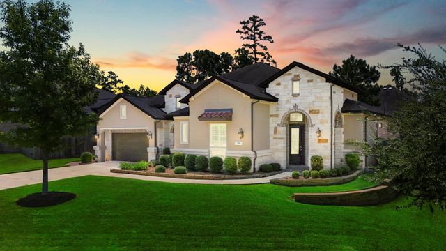 219 Chirping Squirrel Court, Pinehurst, TX 77362