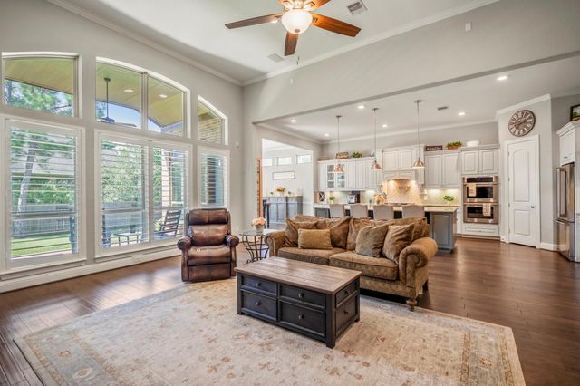 219 Chirping Squirrel Court, Pinehurst, TX 77362