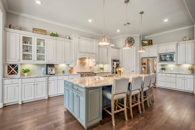 219 Chirping Squirrel Court, Pinehurst, TX 77362