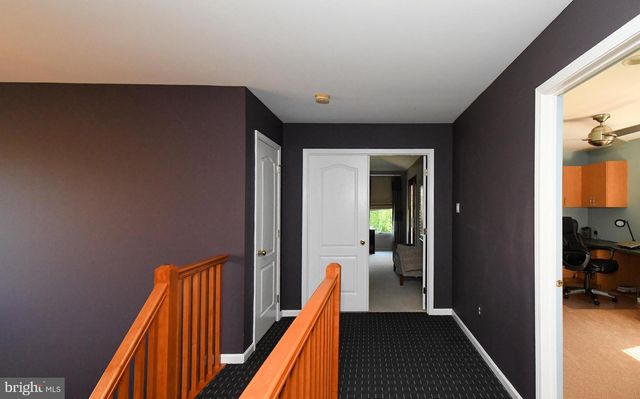 27 ARABIAN WAY, Holland, PA 18966