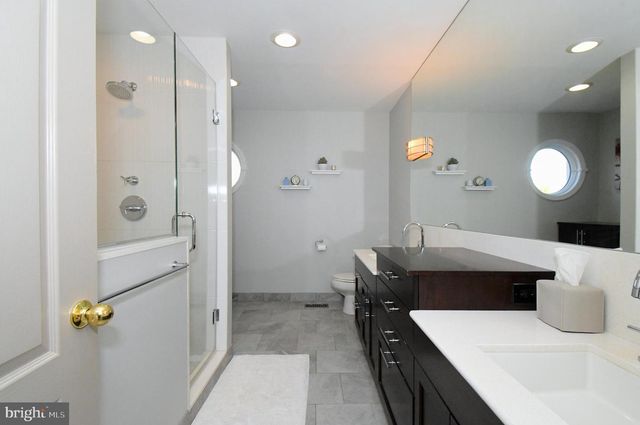 27 ARABIAN WAY, Holland, PA 18966